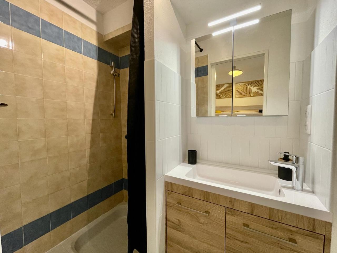 Appartement Golfes Clairs - Duplex Climatise - Wifi à Argelès-sur-Mer Extérieur photo